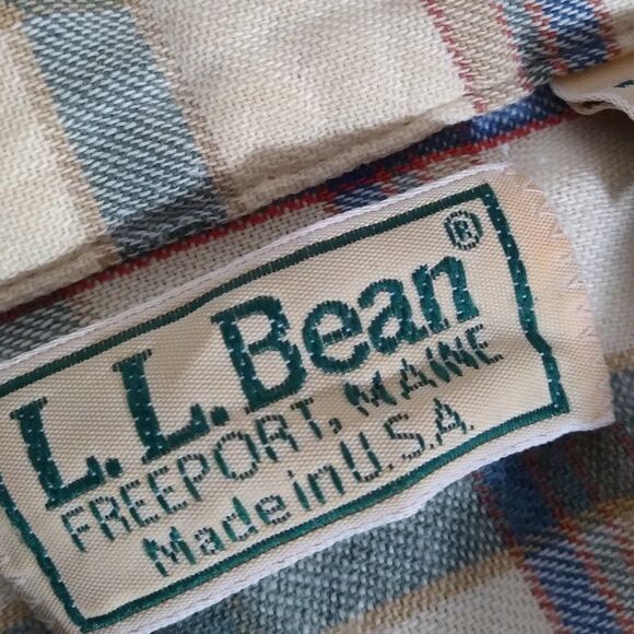 Vintage L.L. Bean Flannel Plaid Button Down Shirt - Picture 4 of 9